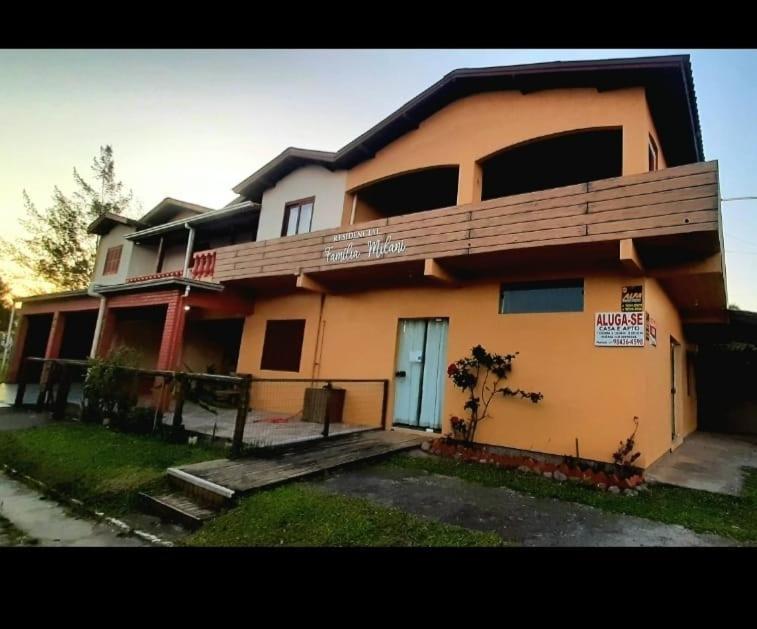 Ferienwohnung Residencial Familia Milani 100 Metros Do Mar Torres Exterior foto